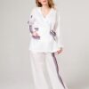 Белое хлопковое кимоно из 100% хлопка с цветной полосой.